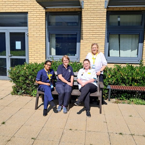 New benches for Farnham Hospital