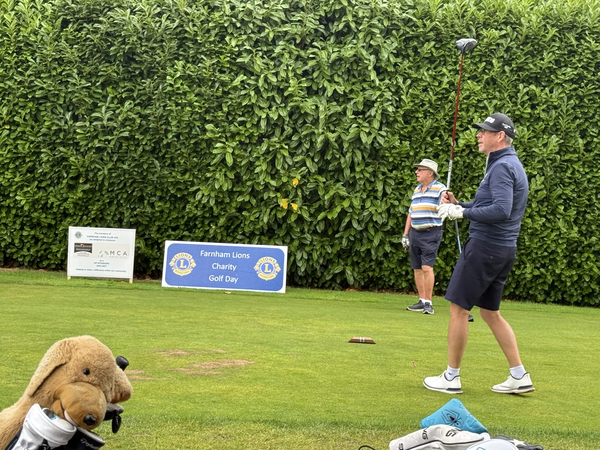 Farnham Capt Tony tees off